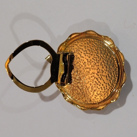 Scarf Clip - Colorful Gold tone Floral Design Pendant 1.5" Women's Accessories - Picture 5 of 8